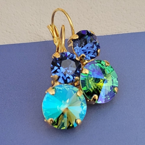 Austrian Crystal Earrings in Gold - Picture 12 of 12